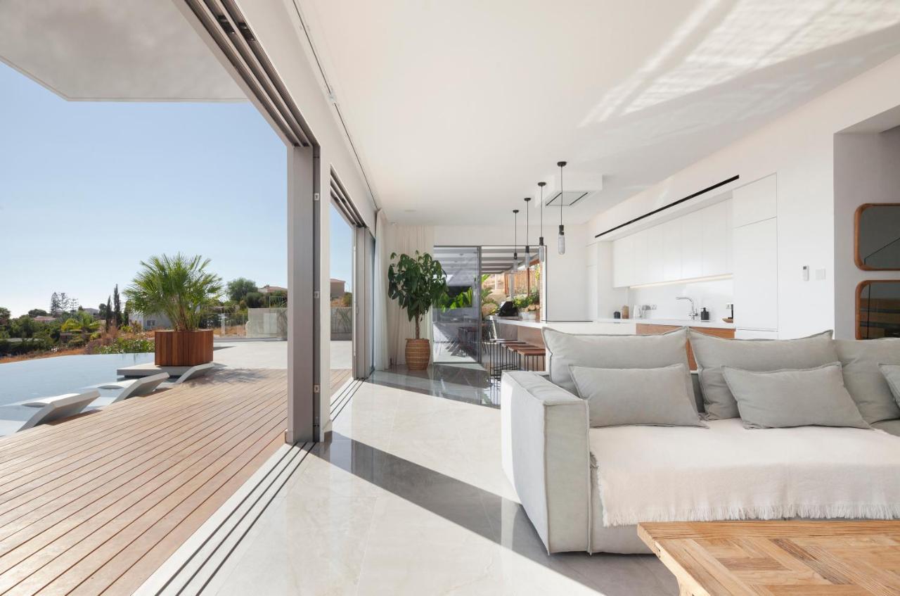 Villa Euphoria Paphos Exteriör bild