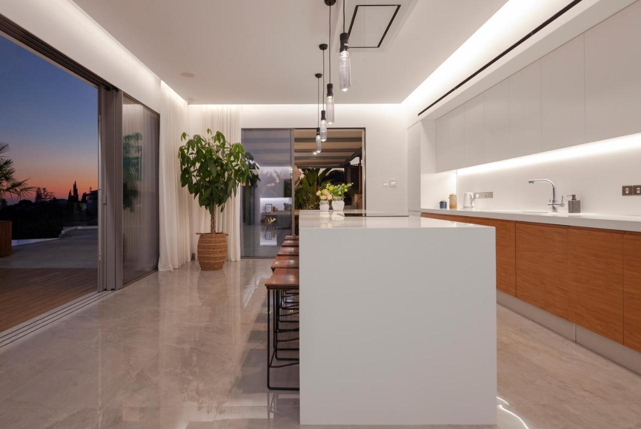 Villa Euphoria Paphos Exteriör bild
