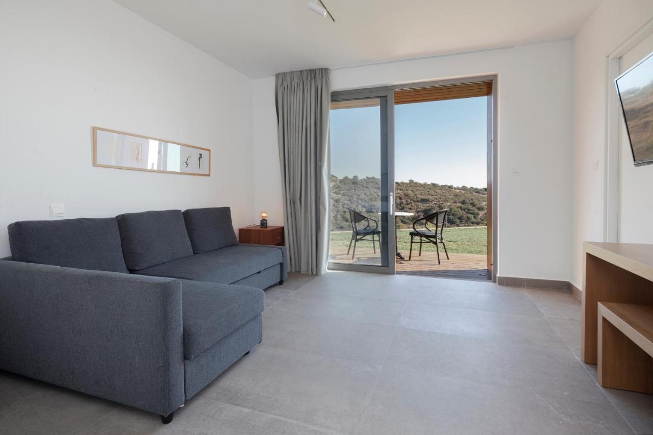 Villa Euphoria Paphos Exteriör bild