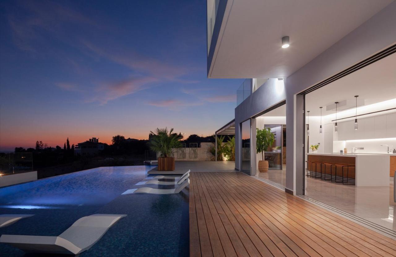 Villa Euphoria Paphos Exteriör bild